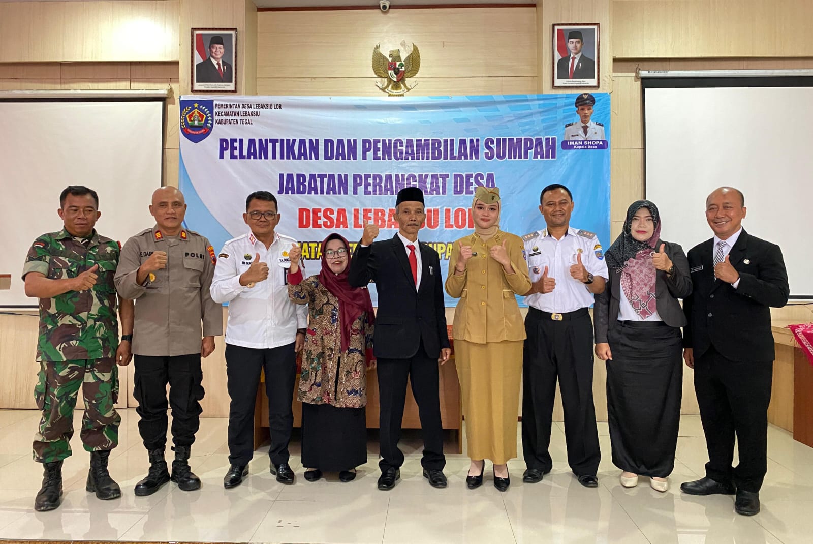 camat-lebaksiu-hadiri-pelantikan-perangkat-desa-lebaksiu-lor